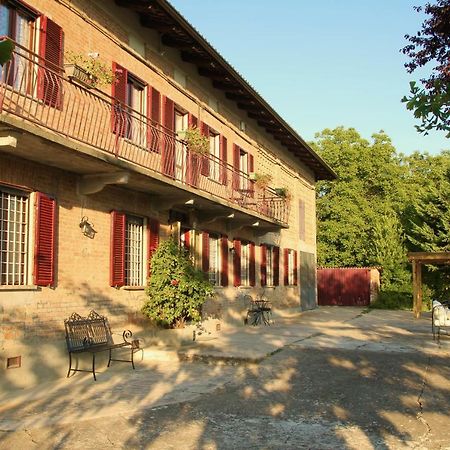 Villa La Mura - Luxury Pool By The Vineyard Costigliole d'Asti Luaran gambar